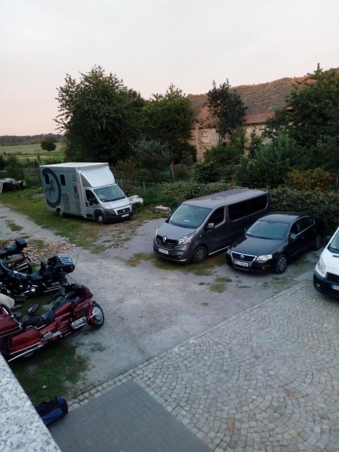 U Bronka W Ksiazecym Lesie Villa Niedaszow Dış mekan fotoğraf